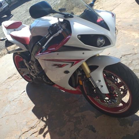 Yamaha YZF R1 1000cc