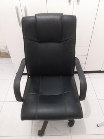 CADEIRA de ESCRITÓRIO GIRATÓRIA - Foto 3