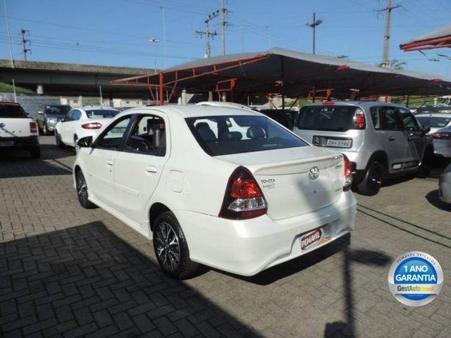ETIOS PLATINUM Sed. 1.5 Flex 16V 4p Aut. - Foto 9