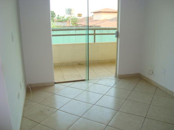 Apartamento com 4 quartos no Residencial Esmeralda - Bairro Jardim Nova Era em Aparecida - Foto 3