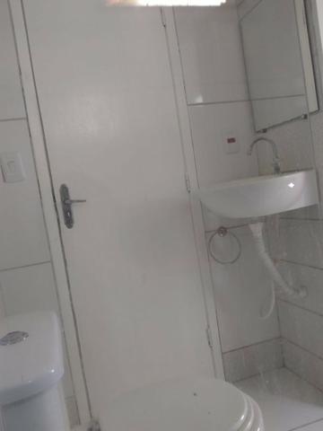 Casa 2/4 na rua Rua km 17 de Itapuã - Foto 12