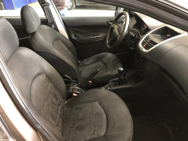 207 sedan 1.4 passion xr sport flex 2010/2010 bem conservado - Foto 9