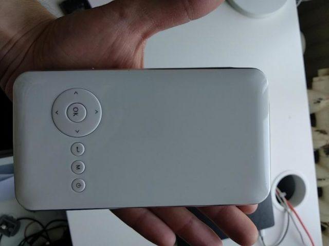Mini projetor de bolso 1080p
