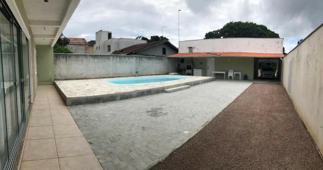 Aluga se p/ diárias Casa com piscina comporta 15 pessoas - Foto 14