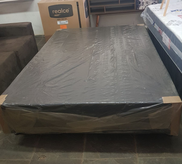 Base casal 1,38 x 1,88 nova 