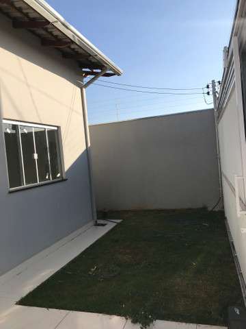 Linda casa no Jardim Itália com oportunidade única - Foto 16