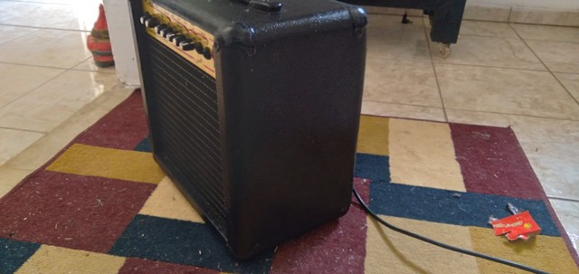 Amplificador de guitarra  - Foto 3