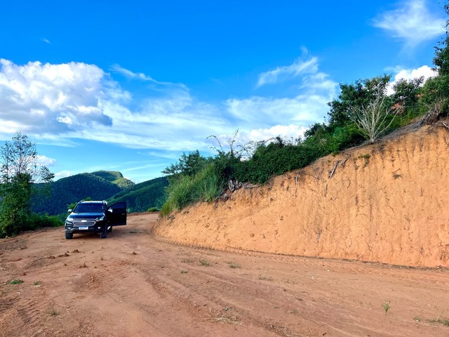 **IMPERDIVEL-CHACARA VALE DOS VINHEDOS EM SANTA TERESA** - Foto 11