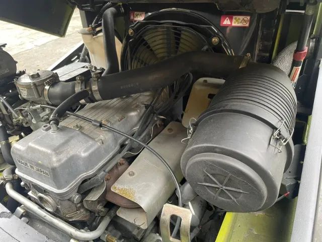 Empilhadeira GLP Clark, C30L, Capacidade 3.000Kg - Foto 6