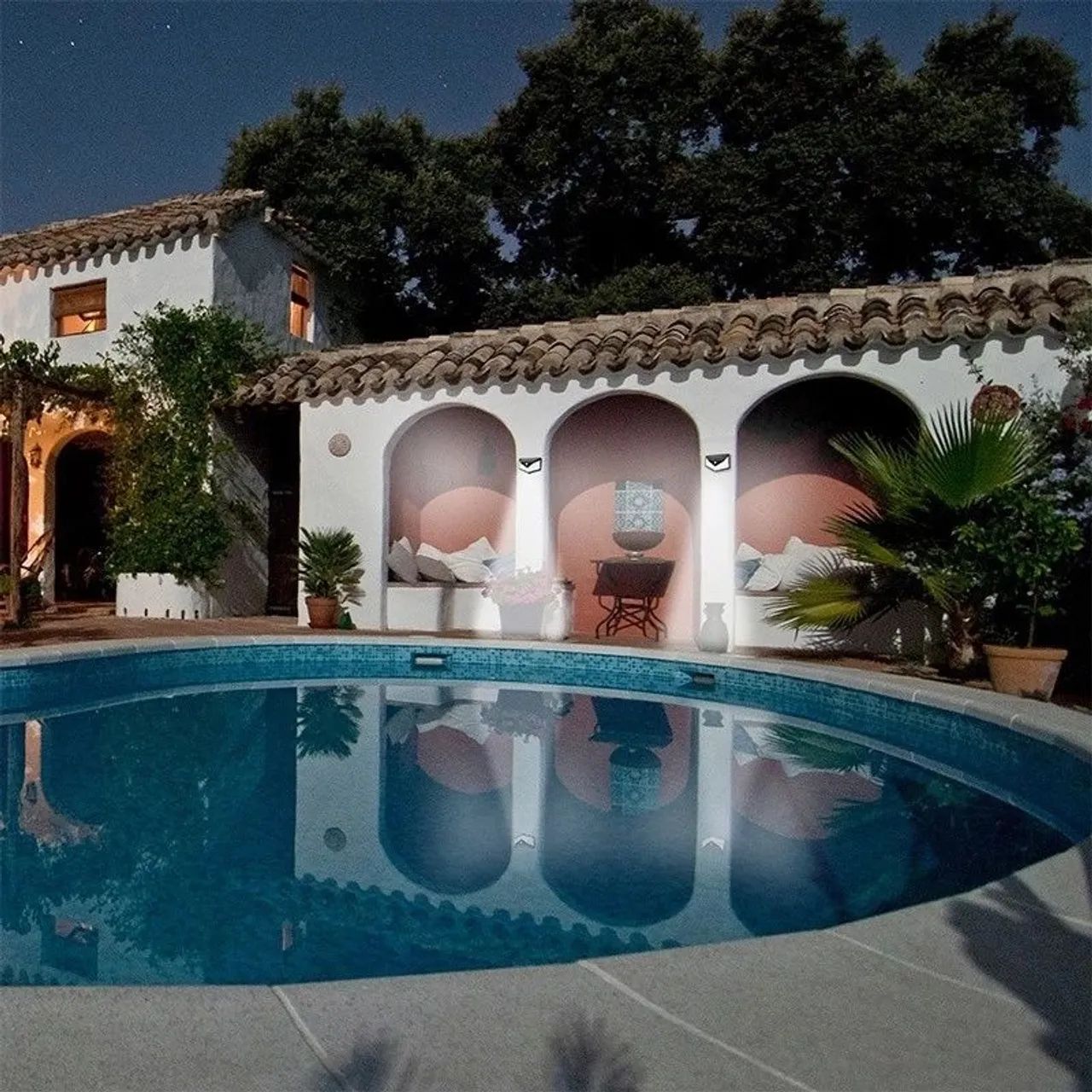 Luminária Solar 100 LEDs com sensor de Presença  - Foto 4