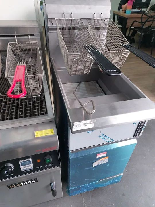 Fritadeira a gás 20l alta produção Venâncio 