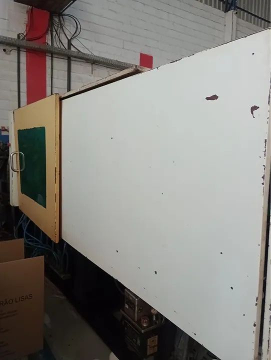 Máquina injetora  de plástico Borché 200 tn 2010 com servo - Foto 5