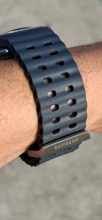 (Somente venda, dispenso curiosos) Samsung SMARTWATCH GALAXY ULTRA 1 mês de uso - Foto 2