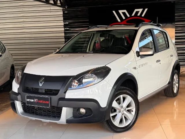 Sandero Stepway 1.6 2013 Automático - Foto 2