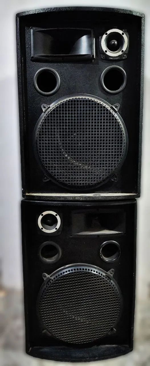 Caixas de som64285879276673121