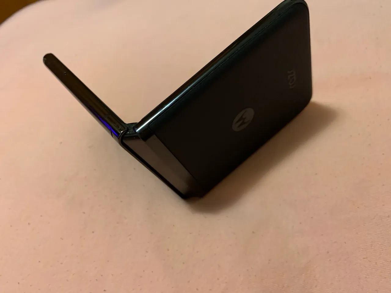 Motorola Razr 40 Ultra 256?GB - SEMINOVO, IMPECÁVEL! 