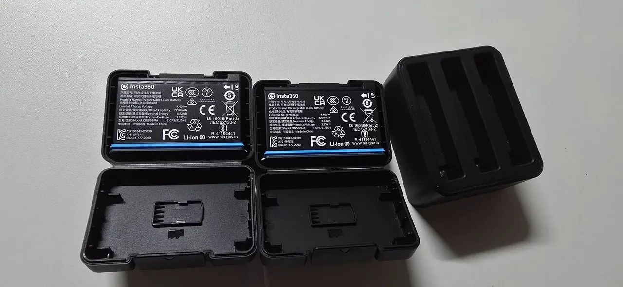  Bateria Insta360 X4 Original - Duas Baterias. 