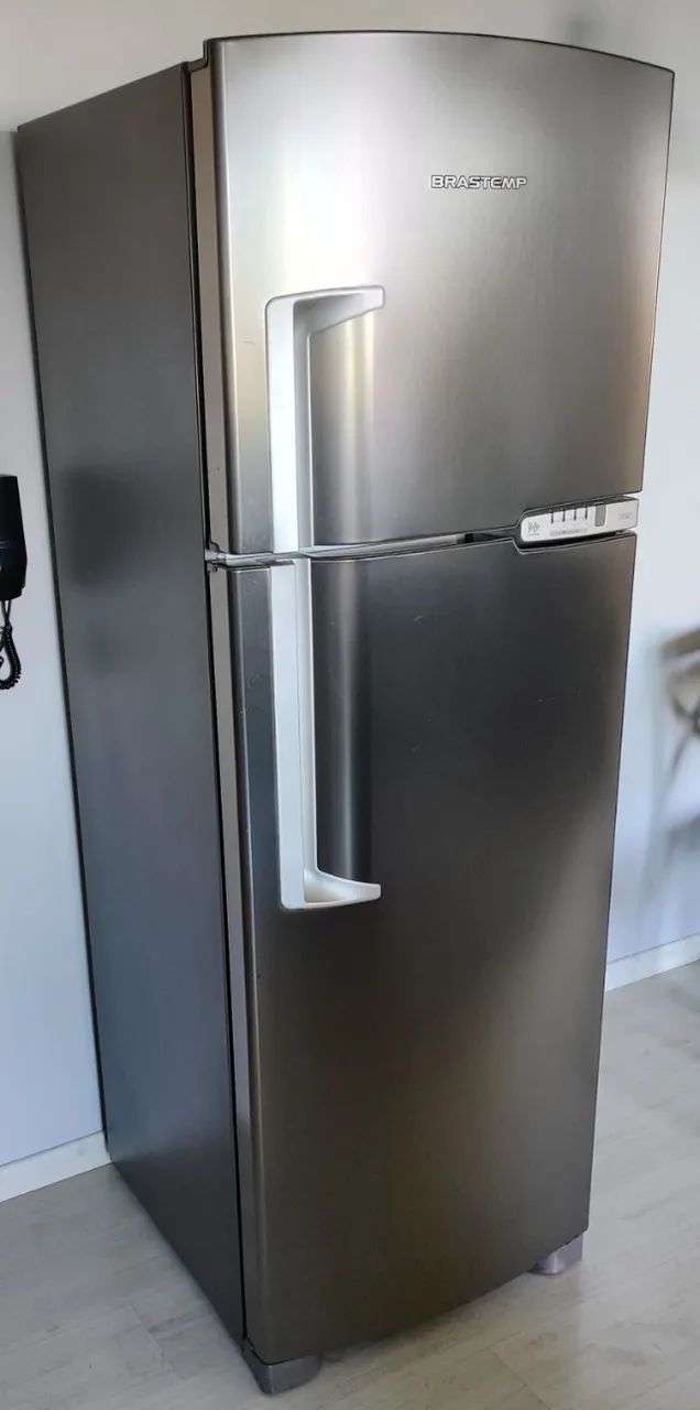 Geladeira Brastemp 352 Litros - Duplex (2 portas) e frost free  - Foto 2