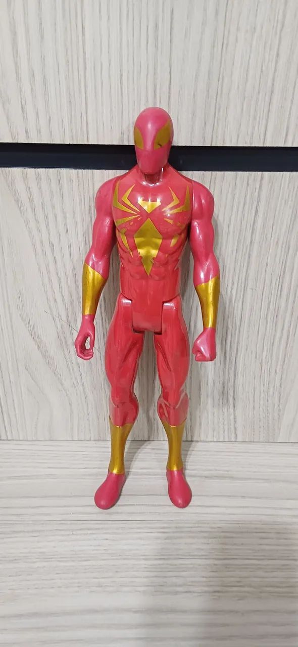 Boneco Homem-Aranha Vermelho e Dourado - Foto 2