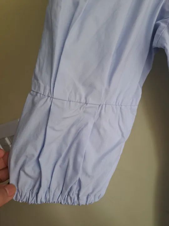 Vestido azul claro com botões - Foto 5