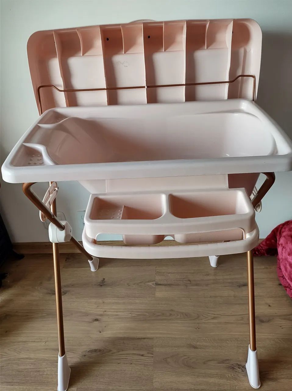Vendo Banheira para Bebê com trocador praticamente Nova APENAS 230,00 - Foto 5