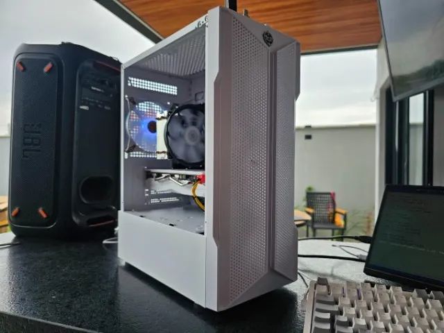 PC Gamer Intel Xeon E5 2650 V3 16gb Ddr4 Rx 580 8gb Mougol Ssd Nvme 128gb 500w