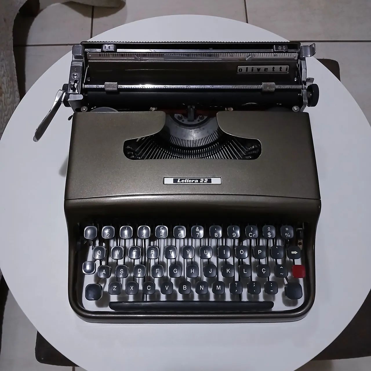 Máquina de escrever / datilografia - Foto 5