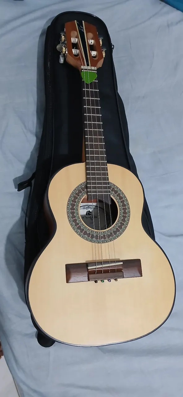 Cavaquinho Marques modelo luthier novo