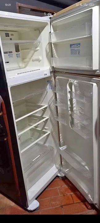 Geladeira Eletrolux 460L Frost Free Duplex em ótimo estado