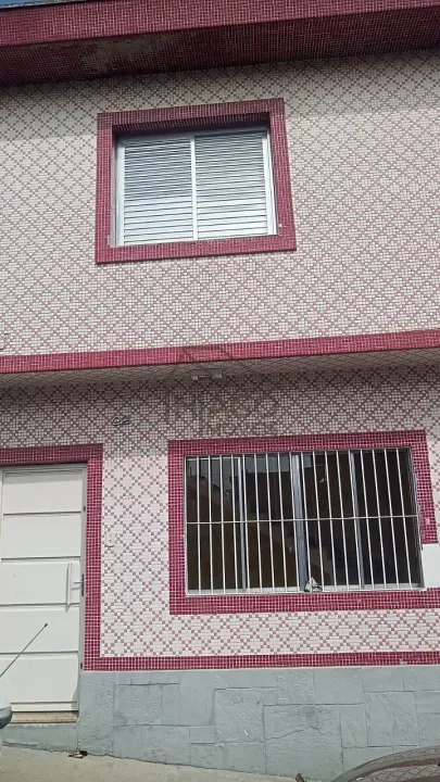 Sobrado para locação no Carrão, com 78m², 2 dormitórios, com fácil acesso ao Metrô Carrão
