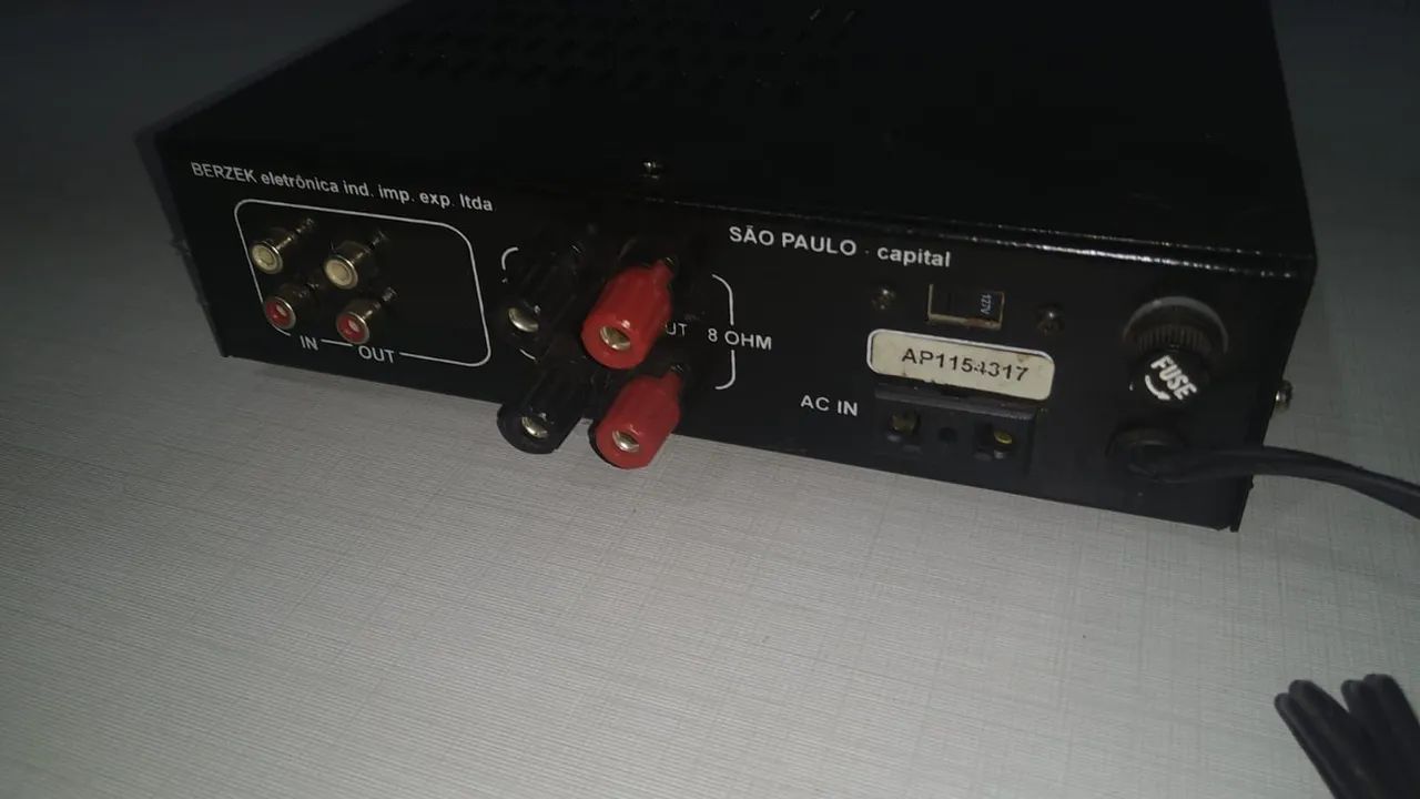 Amplificador berzek videoke  Mixer  - Foto 3
