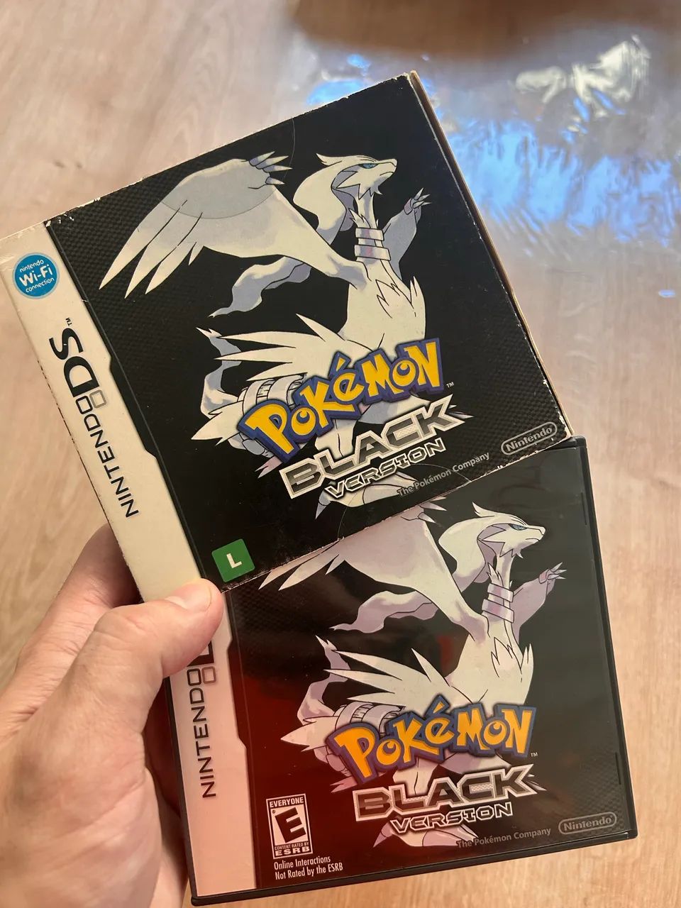 Pokémon Black - CIB + LUVA  - Foto 2