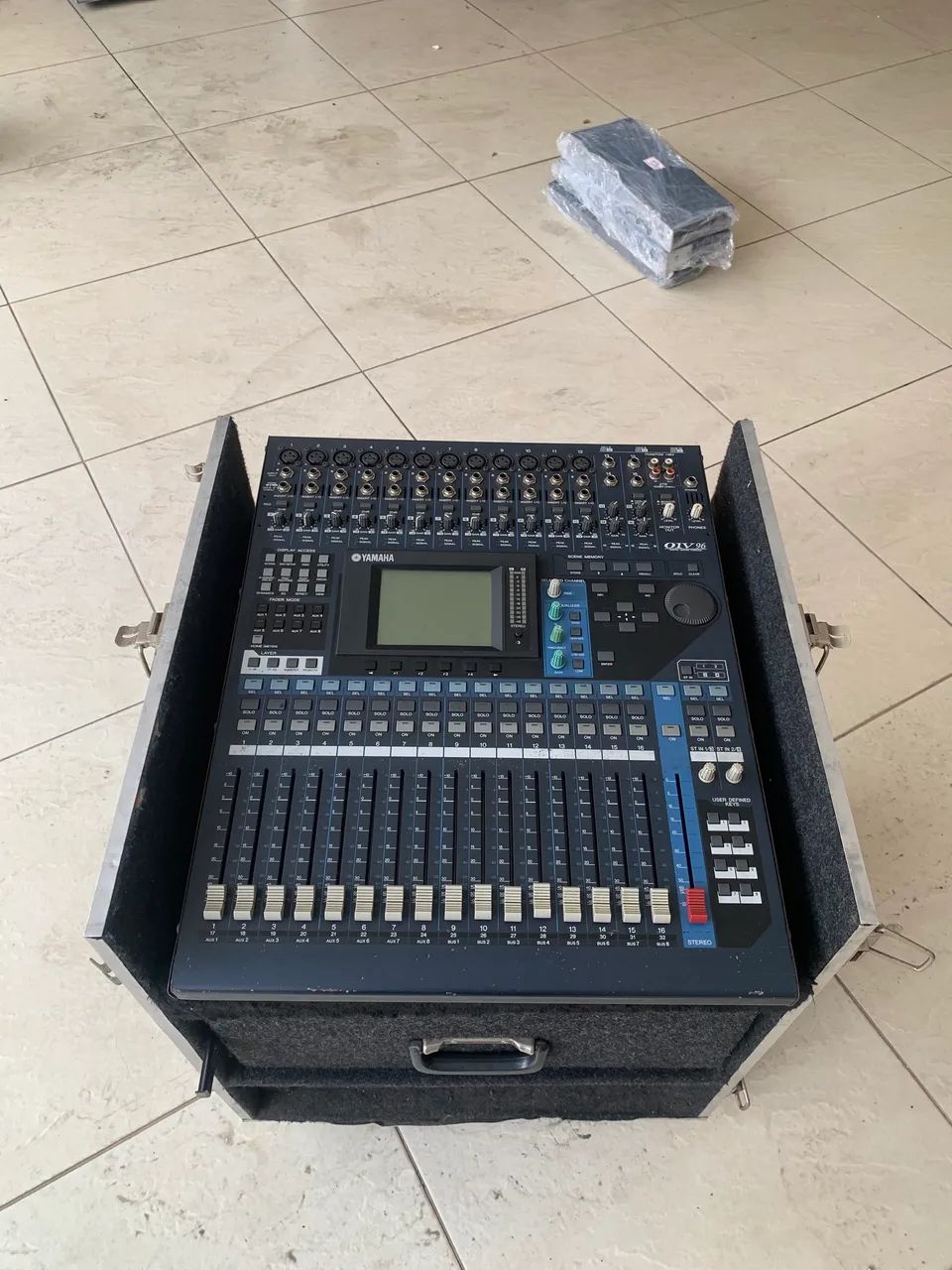 Mesa de som Yamaha 01v 96 