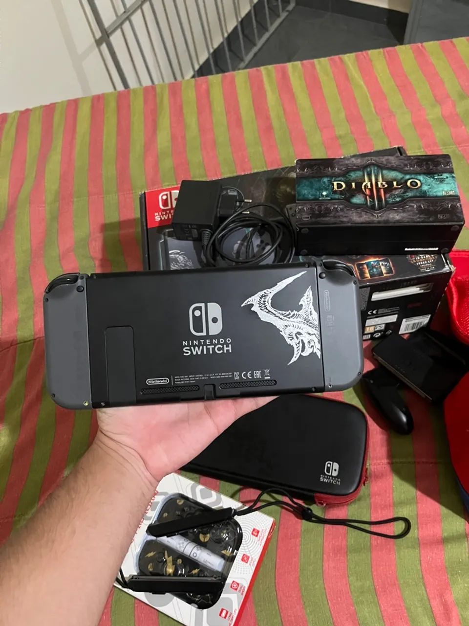 Nintendo Switch desbloqueado edição especial Diablo III Definitiva - Foto 3