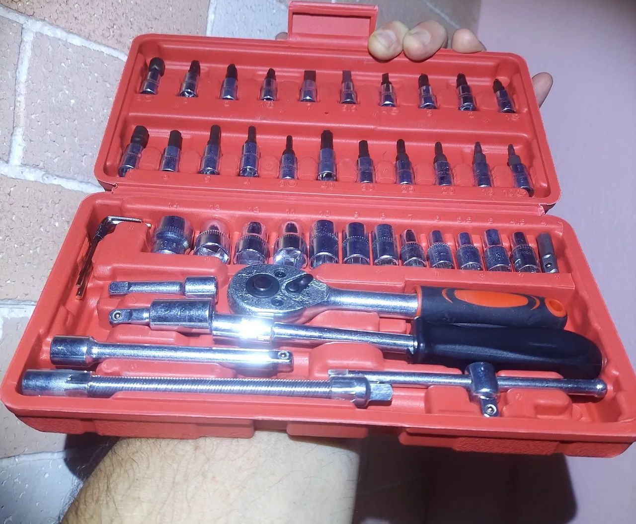 Chave Soquete com Catraca Hobby + Allen 46 Peças + Maleta - Foto 2