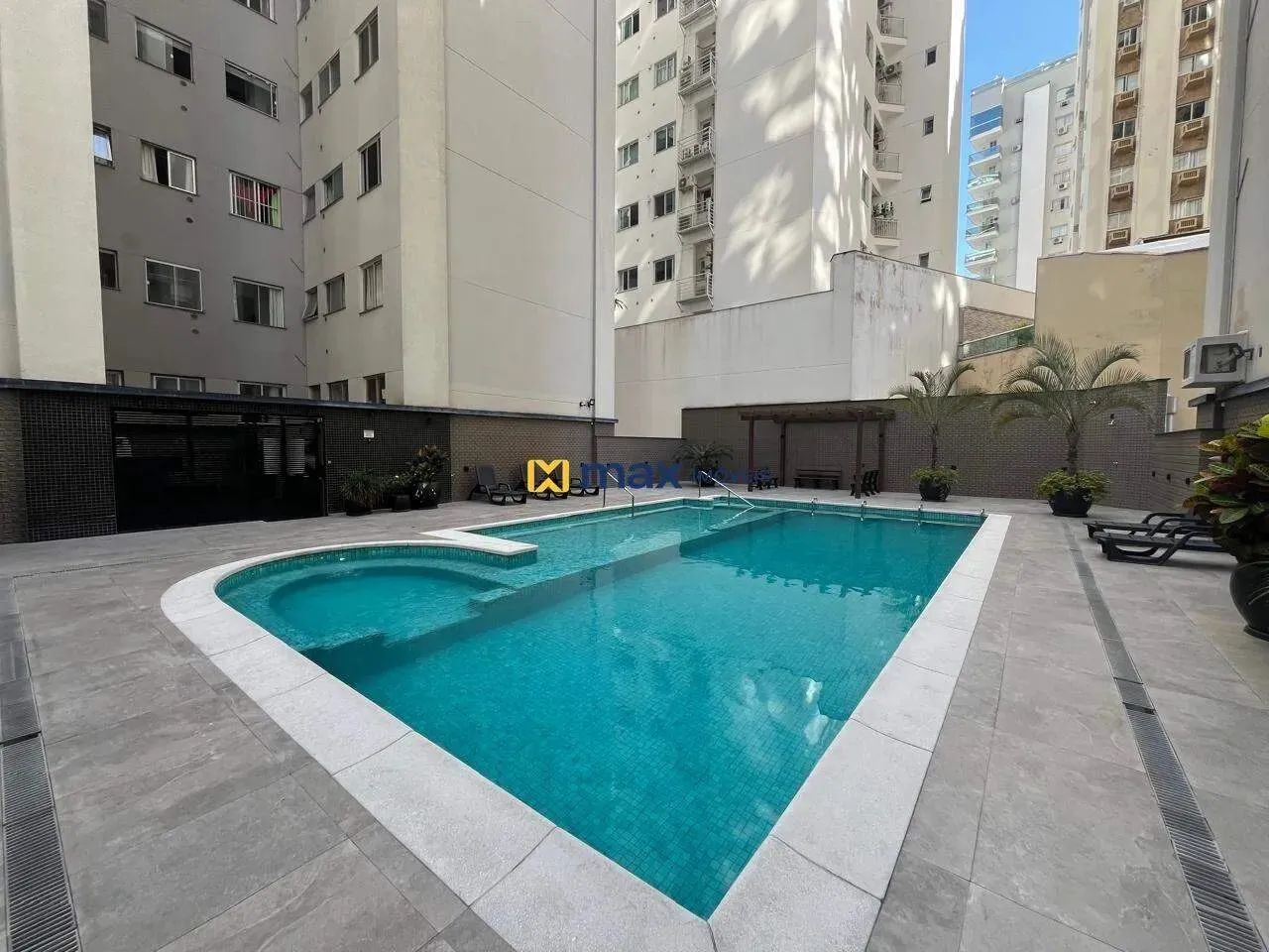 Locação: Apartamento mobiliado ao lado do shopping Atlântico. Centro. Balneário Camboriú. - Foto 4