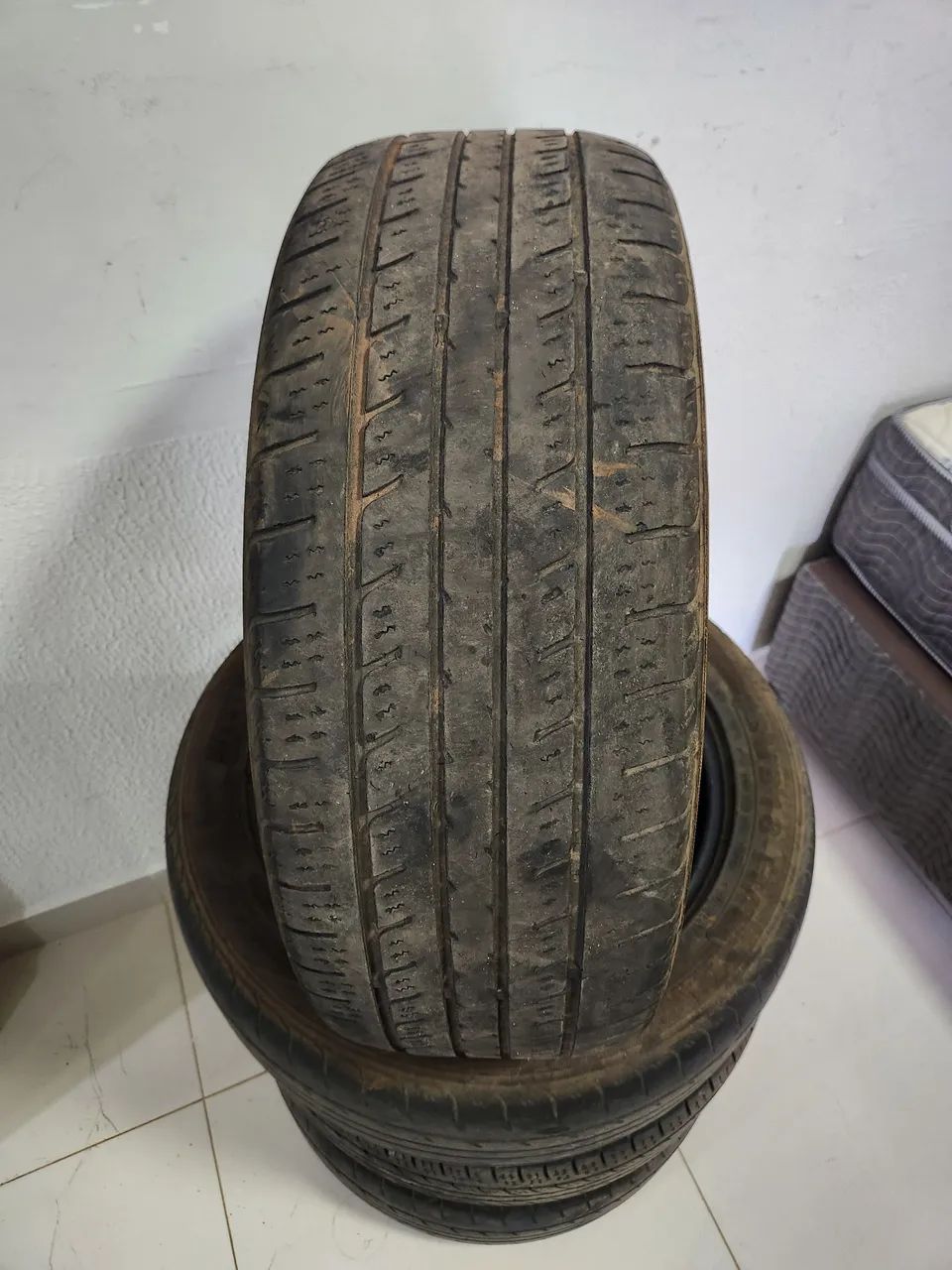 Pneu 18 225/55/18 - Foto 6