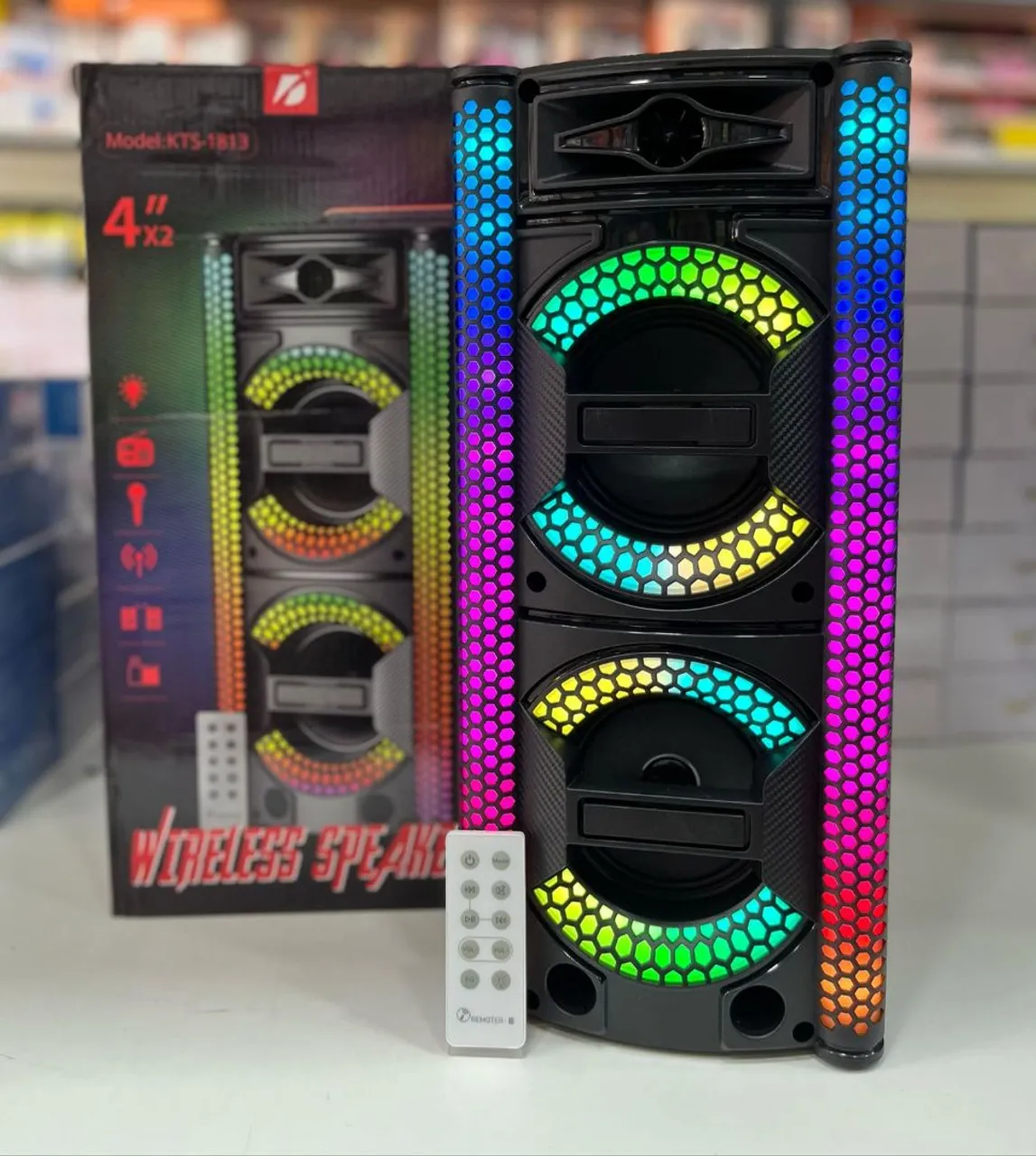 Caixa de Som Bluetooth com LED RGB 4 polegadas - KTS-1813