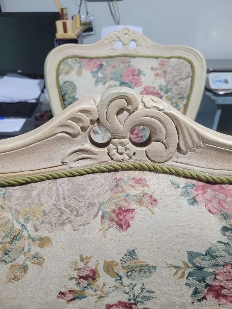 Conjunto de Poltronas Vitorianas - Foto 4