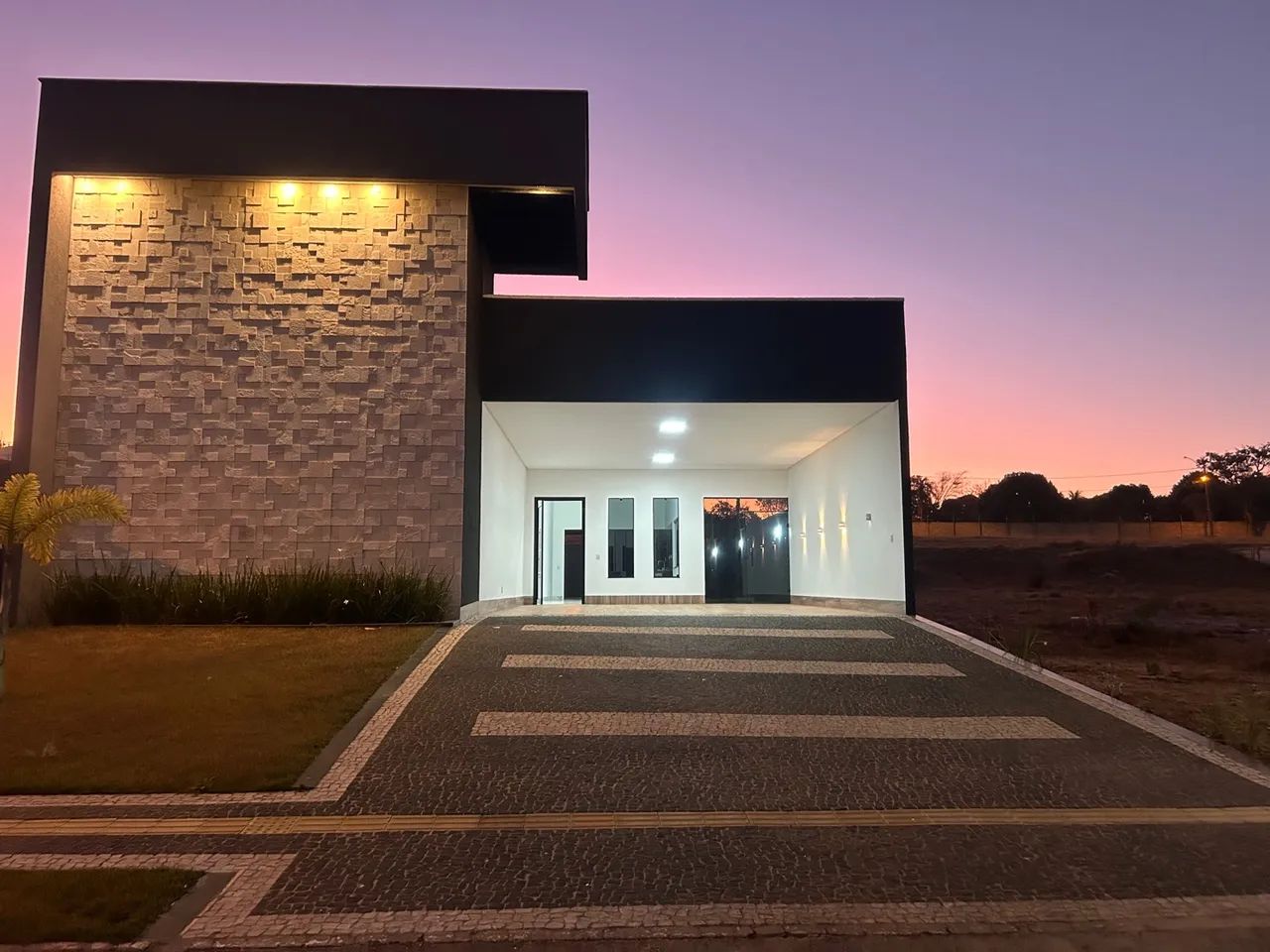 Vendo casa em condomínio copacabana  4q