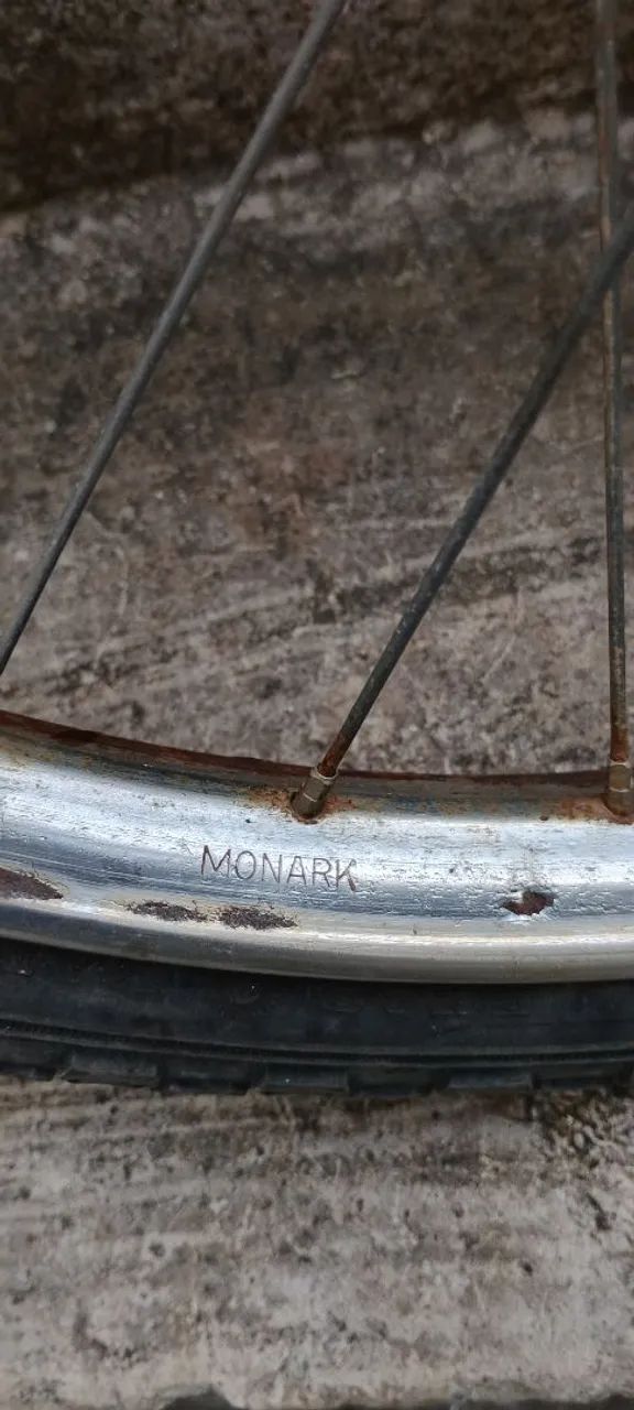 Roda de ferro Monareta aro 20 - Foto 2