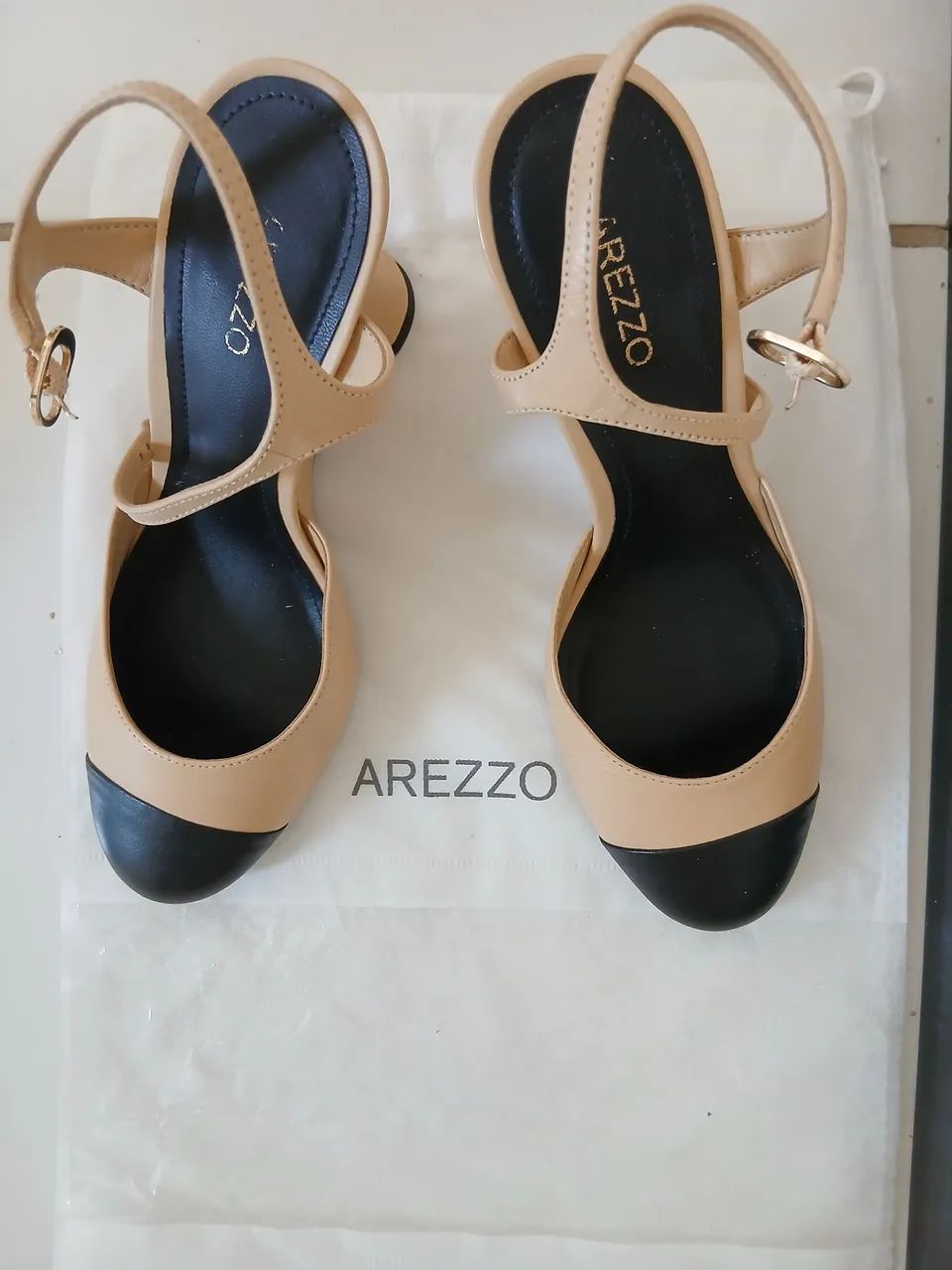 Vendo Sapato Arezzo
