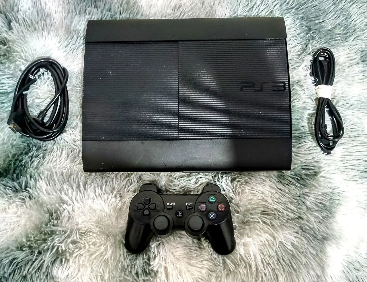 PlayStation 3 - console completo bem conservado