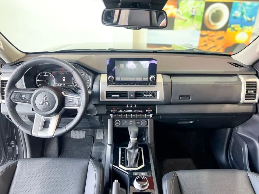 Nova Triton HPE-S Bi-Turbo 4x4 AT 2026 - Foto 4
