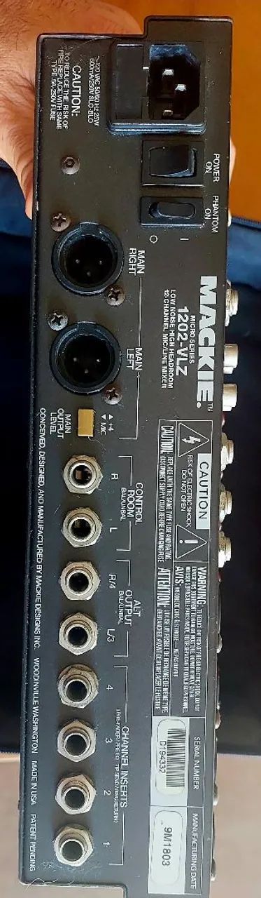 Mixer MACKIE 1202 VLZ com Bag incluso - Foto 2