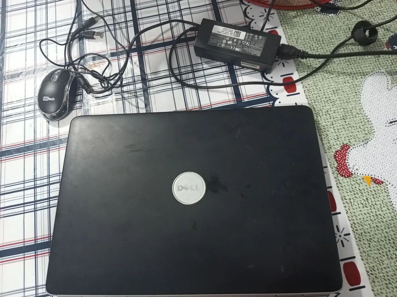 Notebook Dell  1525 com 4gb memória, teclado novo, carregador, tela de 15.4". - Foto 2