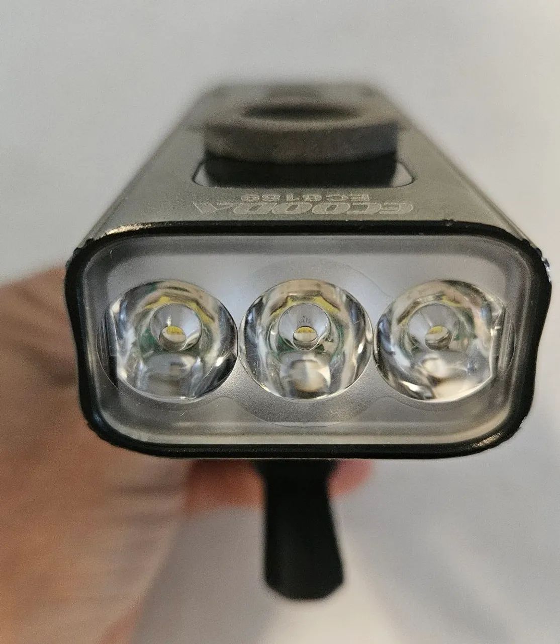 Lanterna de bicicleta com 3 LEDs - Foto 2