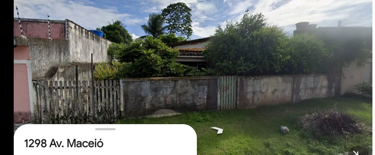 Vendo terreno com casa antiga