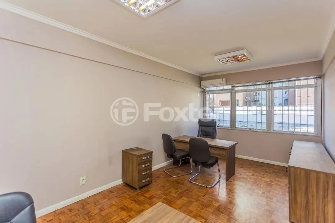 Sala / Conjunto Comercial à venda Avenida Cristóvão Colombo, Moinhos de Vento - Porto Aleg