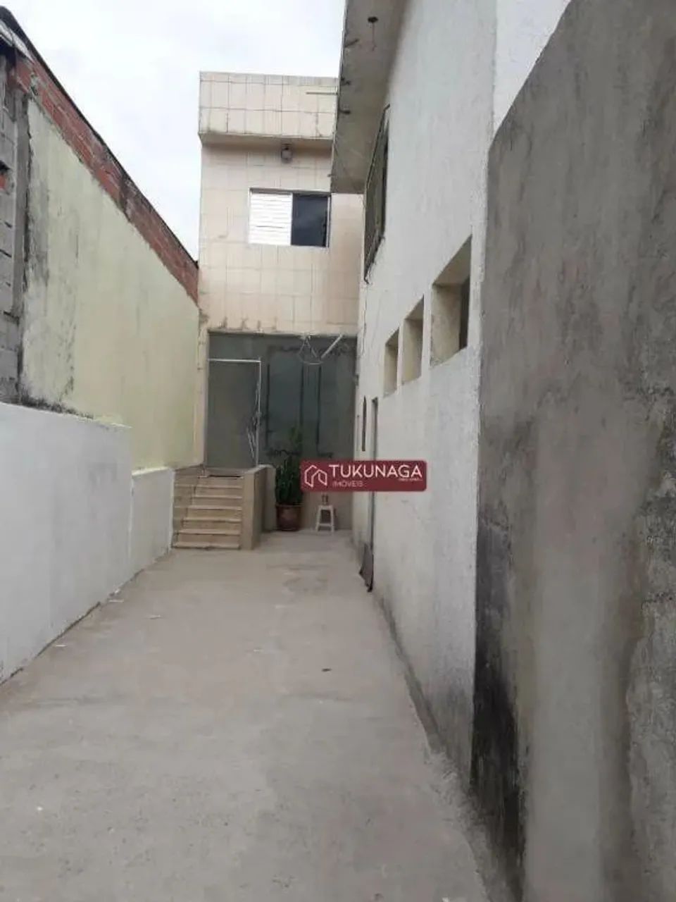 Sobrado com 2 dormitórios à venda, 100 m² por R$ 300.000,00 - Jardim São Domingos - Guarul - Foto 2